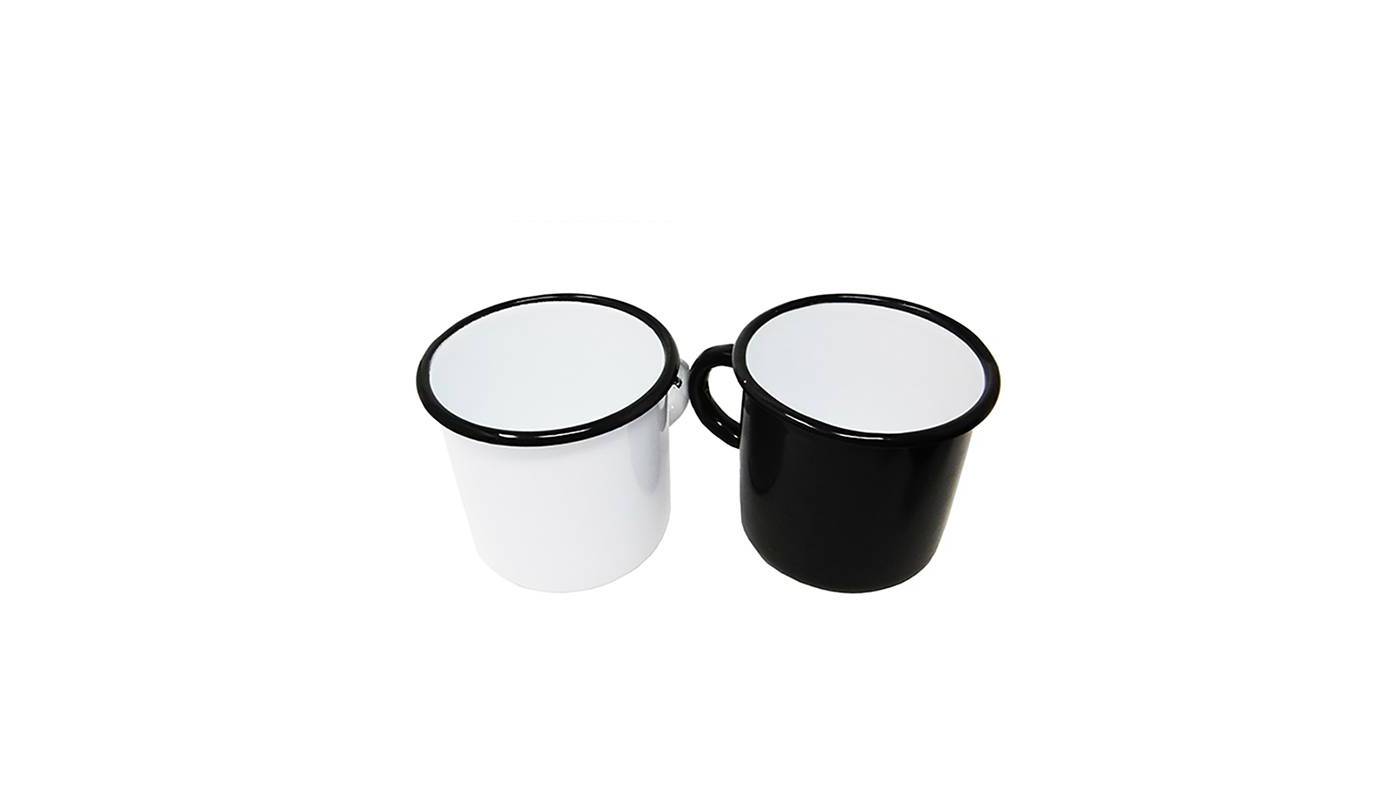 2 metal mugs - 1 white and 1 black & white - 400 ml