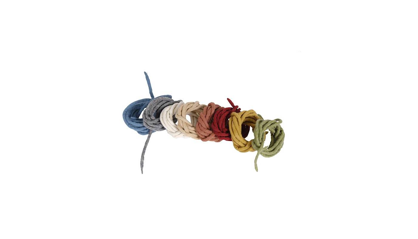 Pack of felt cords