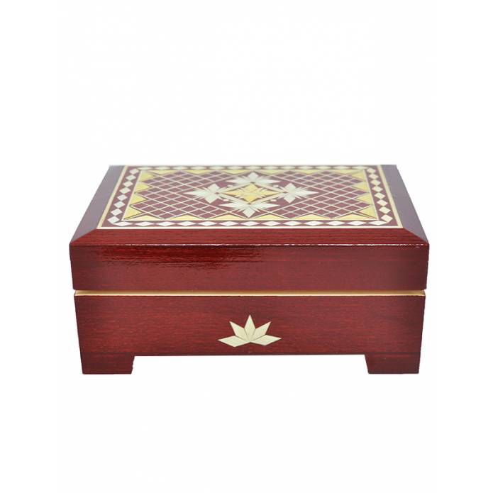 Boîte en bois décorée - 150x110x60 mm Boîte en bois décorée - 150x110x60 mm