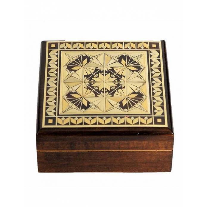 Decorated wooden box 98x98x40 mm - Brown