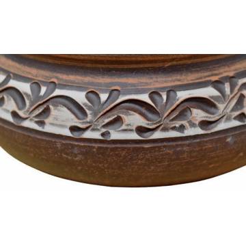 Terracotta dish - Engobe decor