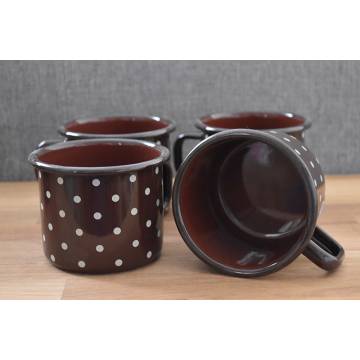 4 enamelled metal mugs - 500 ml - Chocolat with dots