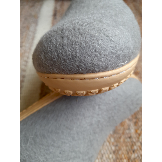 Natural felt slippers - Polyurethane sole - Color: Grey - 39 EU