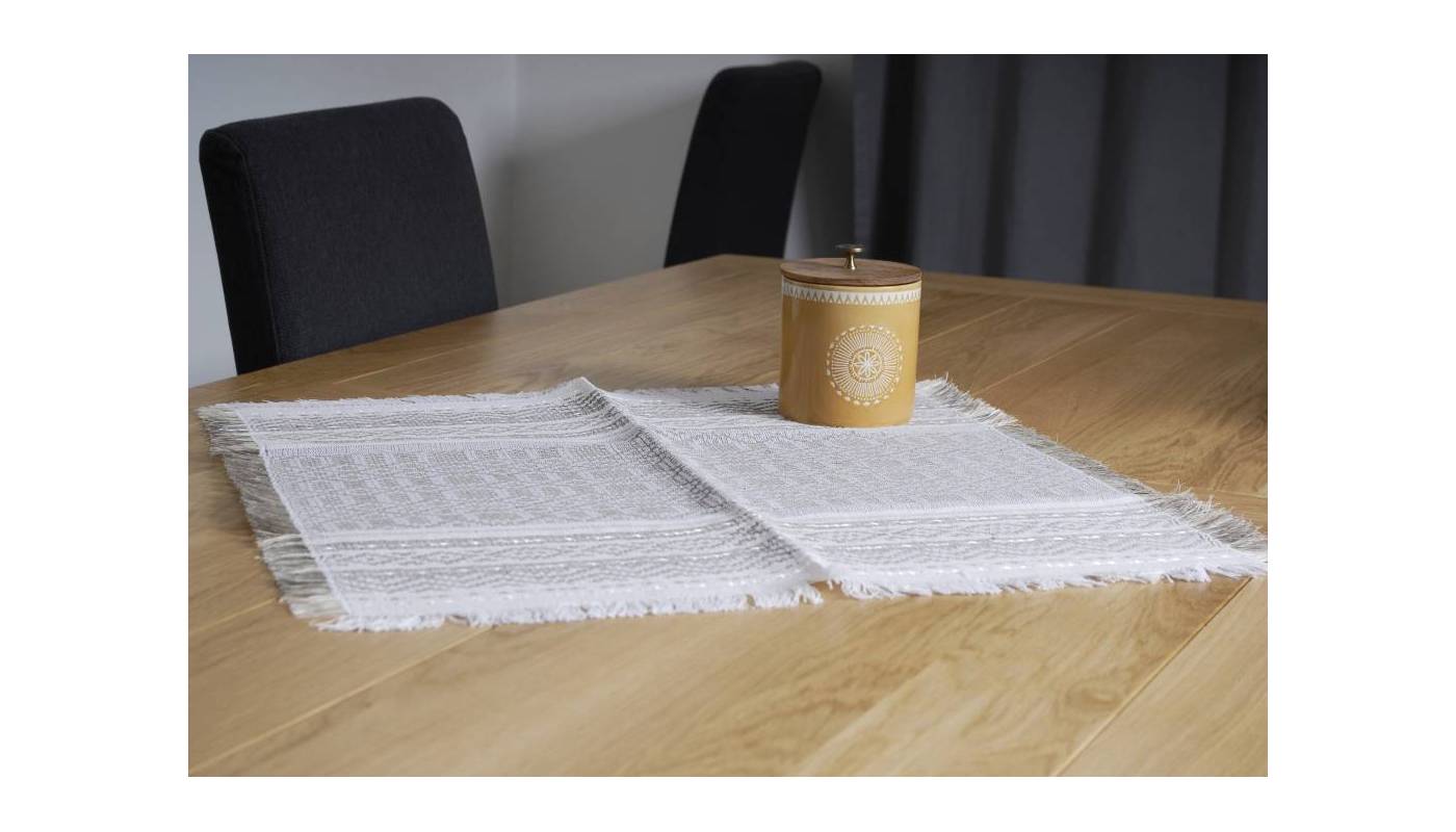 Hand-woven natural linen table runner