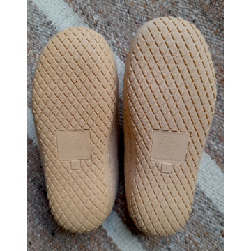 Natural felt slippers - Polyurethane sole - Color: Beige - 43 EU