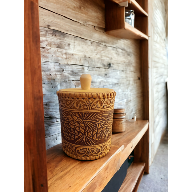 Box from birch bark - Cones