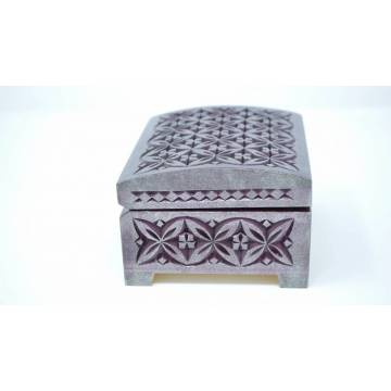 Decorated wooden box - 130x110x75 mm