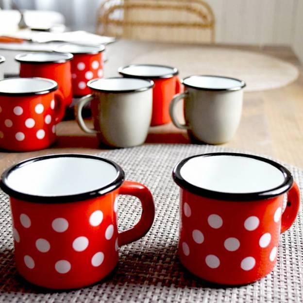 2 metallic mugs - Ceramic-like - Red with dots - 250 ml