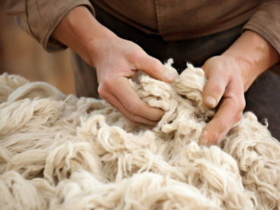 Why to choose felt slippers?